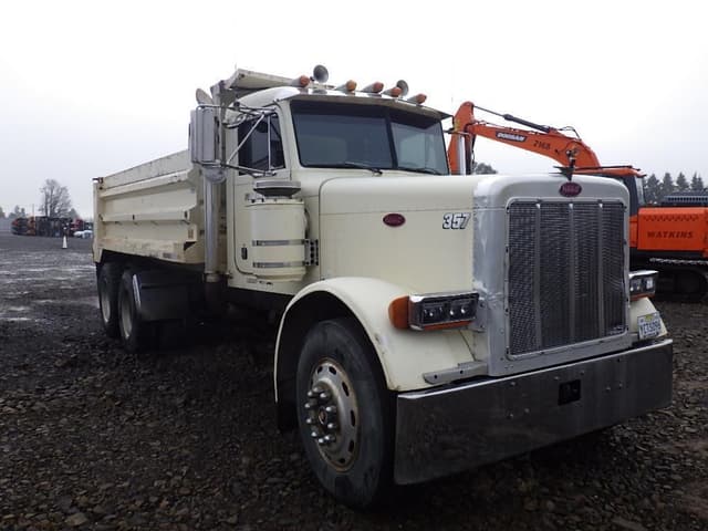 Image of Peterbilt 379 equipment image 2