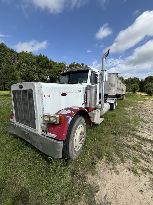 Image of Peterbilt 379 equipment image 2