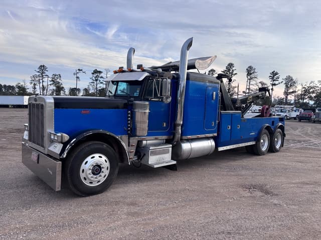 Image of Peterbilt 379 equipment image 4