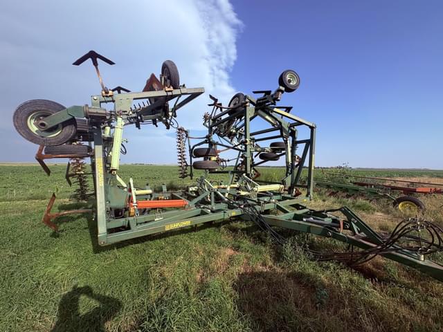 Image of Sunflower 3070 equipment image 3