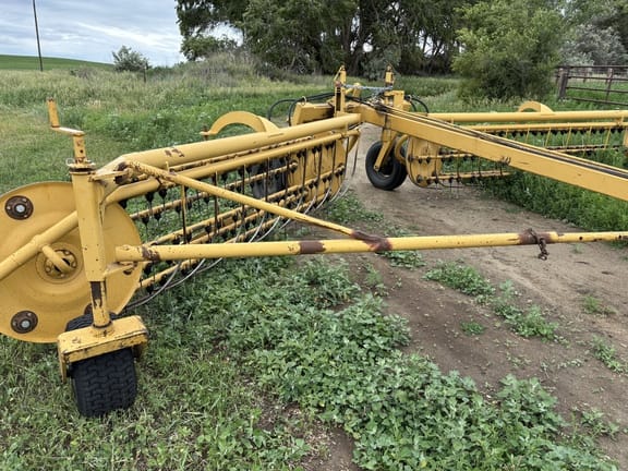 1990 Vermeer R23A Equipment Image0