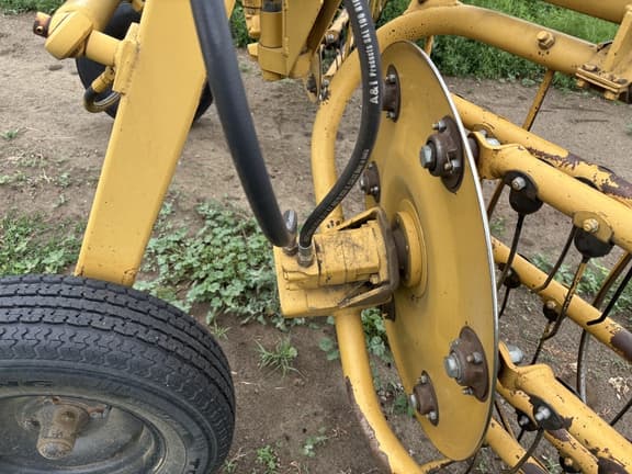 Image of Vermeer R23A equipment image 3