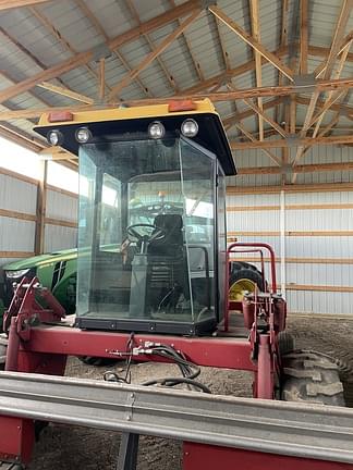 Image of Versatile 4750 equipment image 1