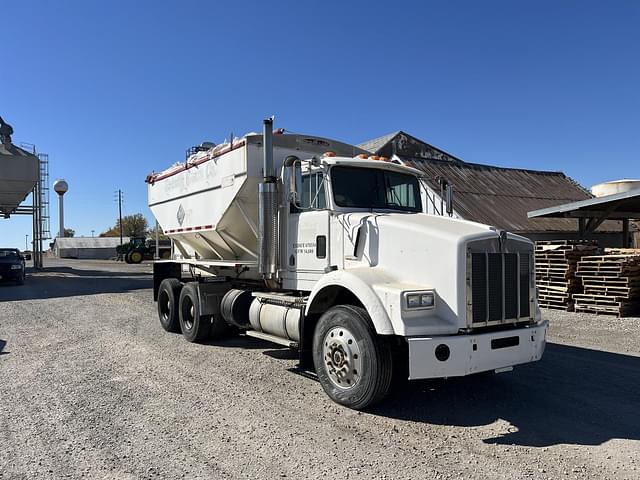 Image of Kenworth T800 equipment image 2