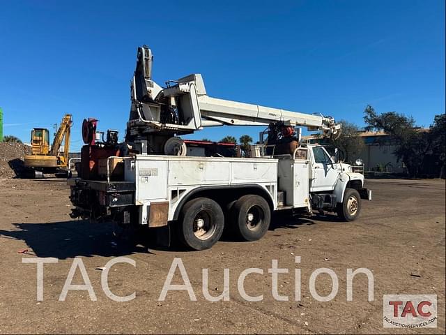 Image of Ford FT900 equipment image 2