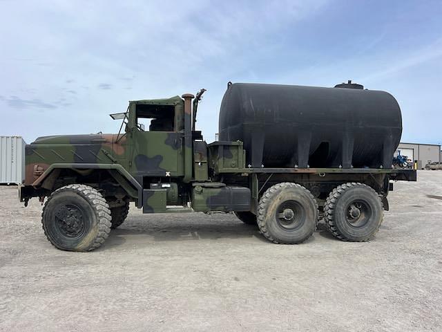 Image of AM General M925 equipment image 1