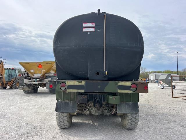Image of AM General M925 equipment image 4
