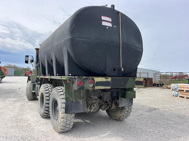 Image of AM General M925 equipment image 3