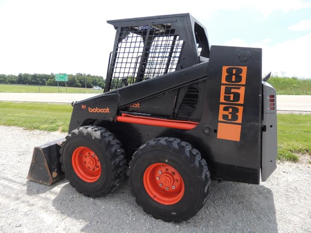 Image of Bobcat 853 equipment image 3