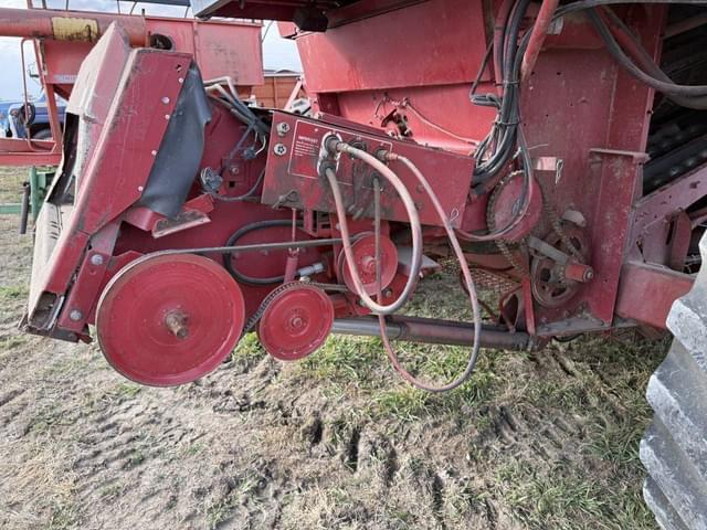 Image of Case IH 1680 equipment image 3