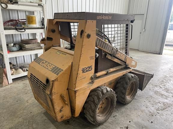 Image of Case 1825 equipment image 1