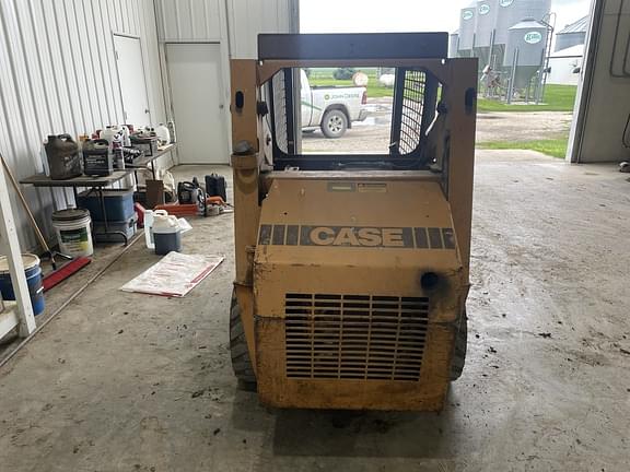 Image of Case 1825 equipment image 2