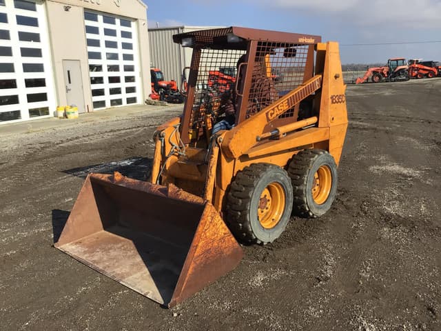 Image of Case 1835C equipment image 1