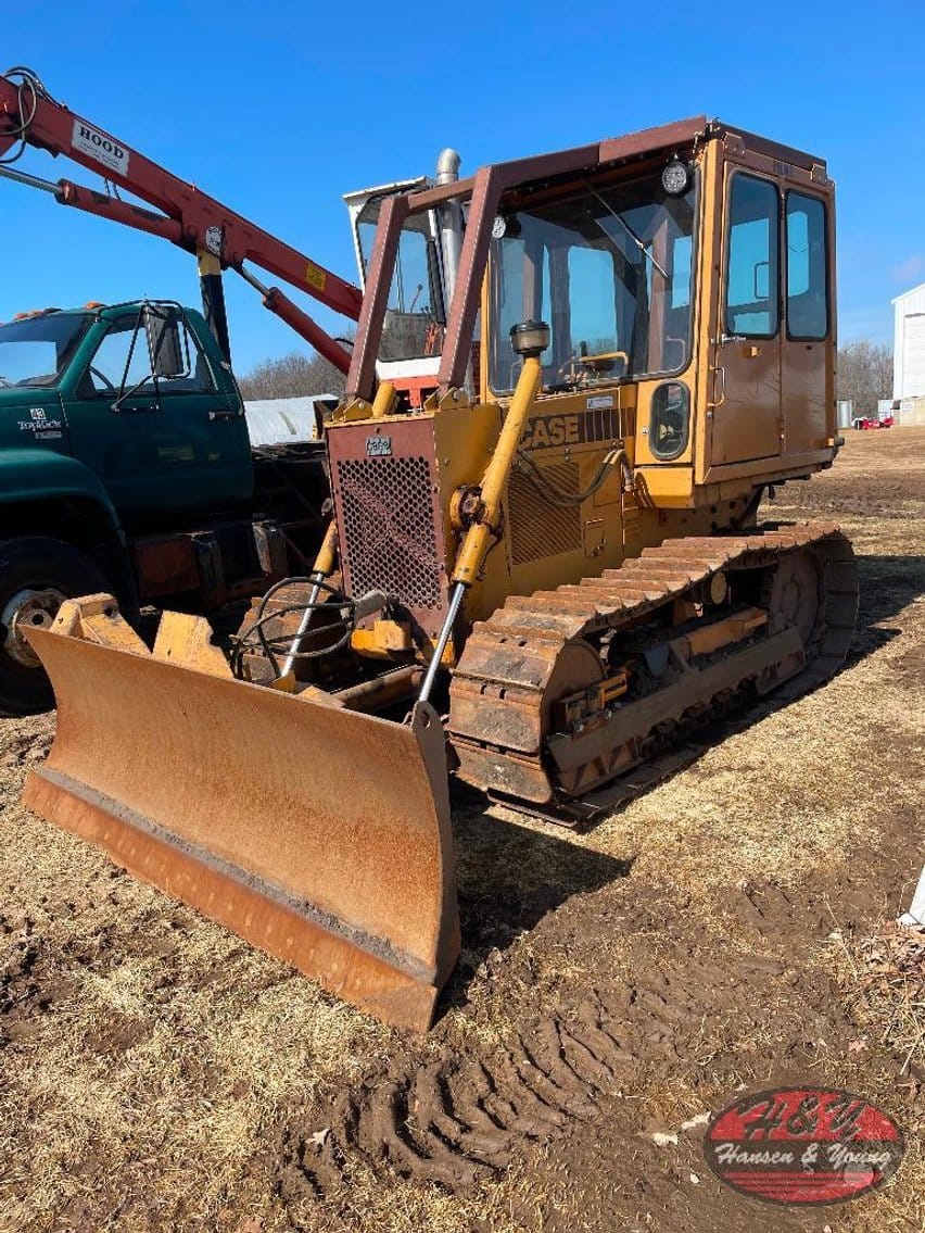 2014 Case 550 Equipment Image0