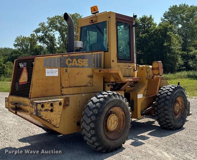 Image of Case 621ZF equipment image 4