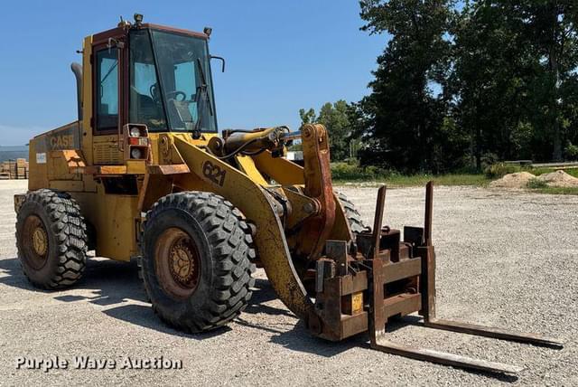 Image of Case 621ZF equipment image 2