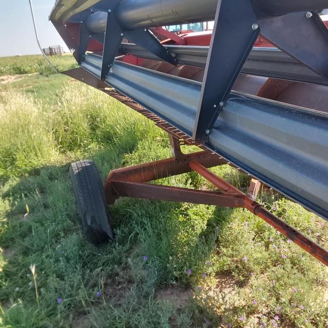 Image of Case IH 1010 equipment image 4