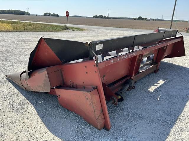 Image of Case IH 1063 equipment image 3