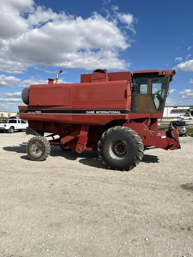 Image of Case IH 1640 equipment image 1