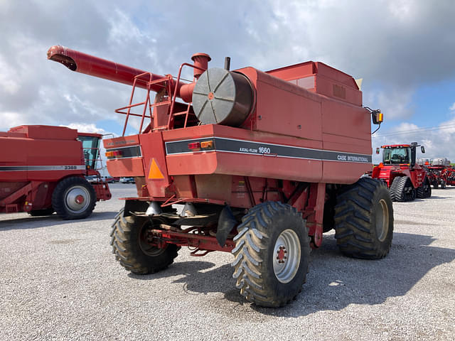 Image of Case IH 1660 equipment image 2