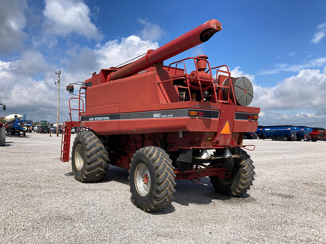 Image of Case IH 1660 equipment image 4