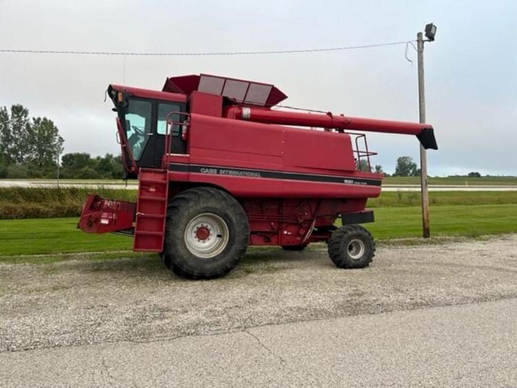 1991 Case IH 1680 Equipment Image0