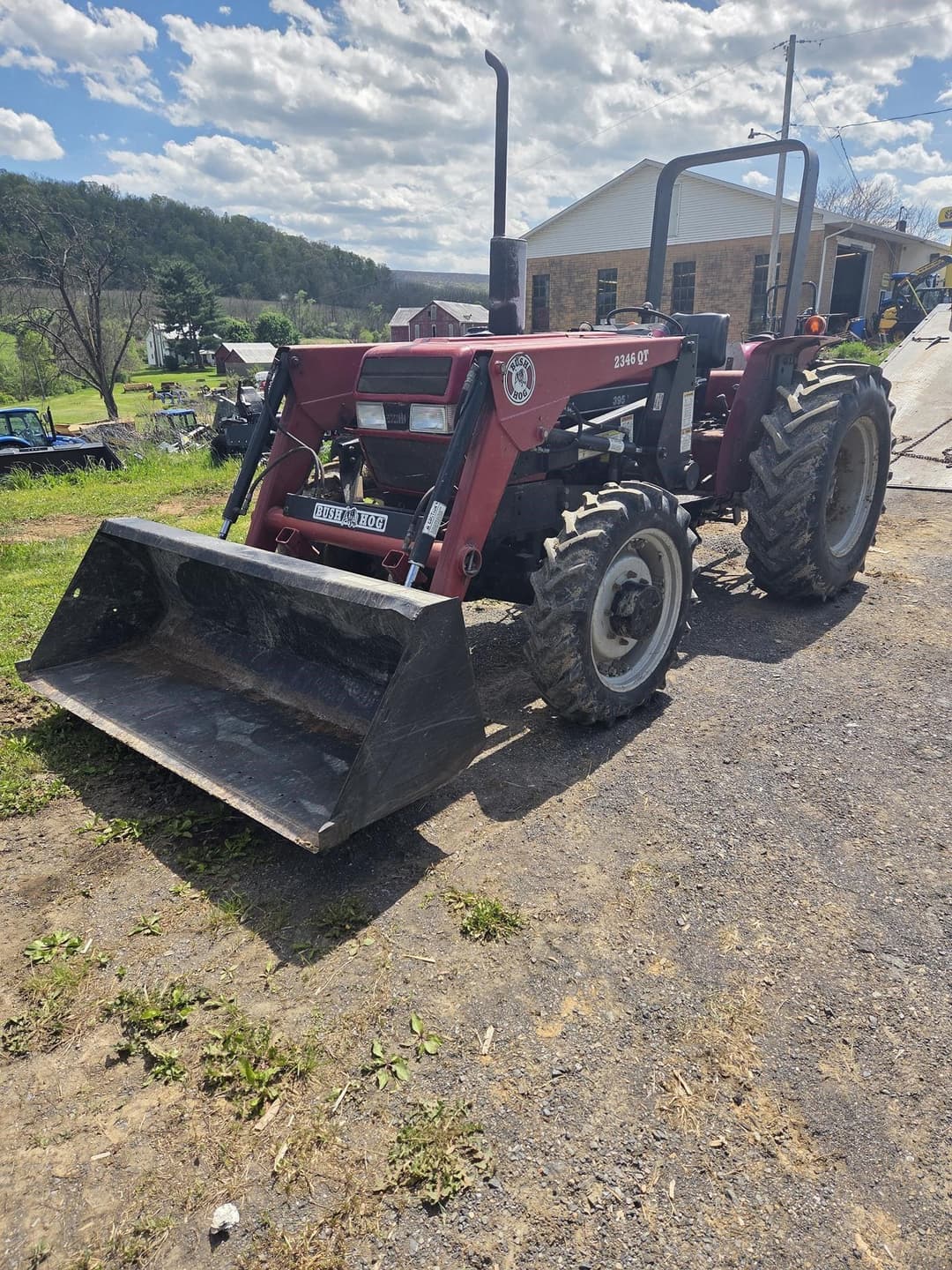 Image of Case IH 395 Image 1