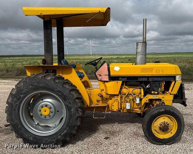 Image of Case IH 495 equipment image 3