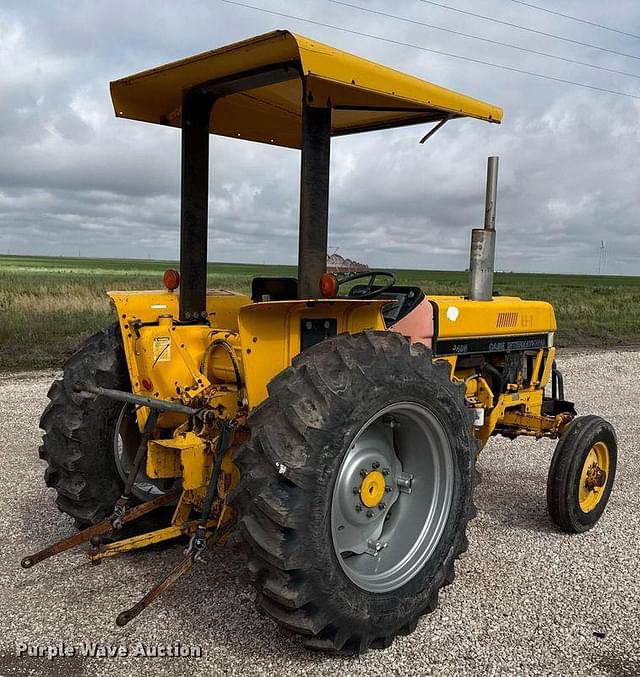 Image of Case IH 495 equipment image 4