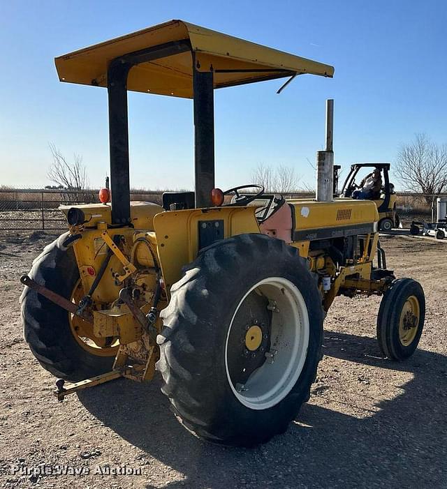 Image of Case IH 495 equipment image 4