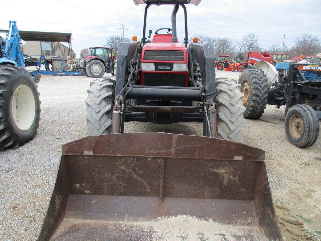 1991 Case IH 5120 Equipment Image0