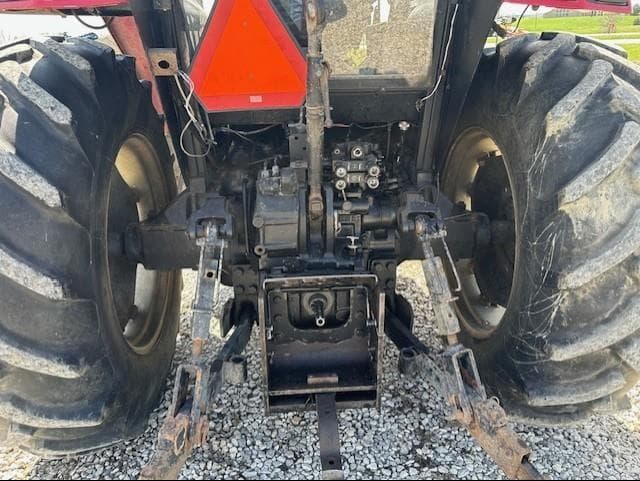 Image of Case IH 5130 equipment image 2