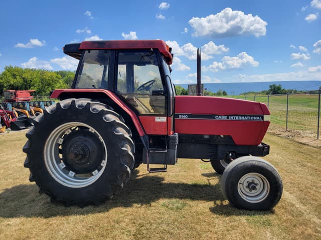Image of Case IH 5140 equipment image 1