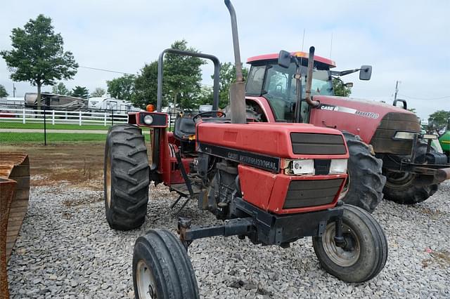 Image of Case IH 595 equipment image 1