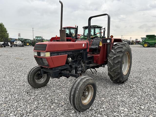 Image of Case IH 595 equipment image 1