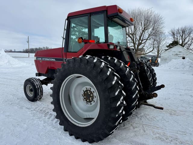 Image of Case IH 7110 equipment image 2