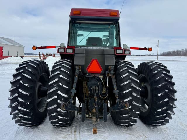 Image of Case IH 7110 equipment image 3