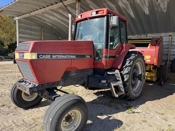 Image of Case IH 7110 equipment image 1