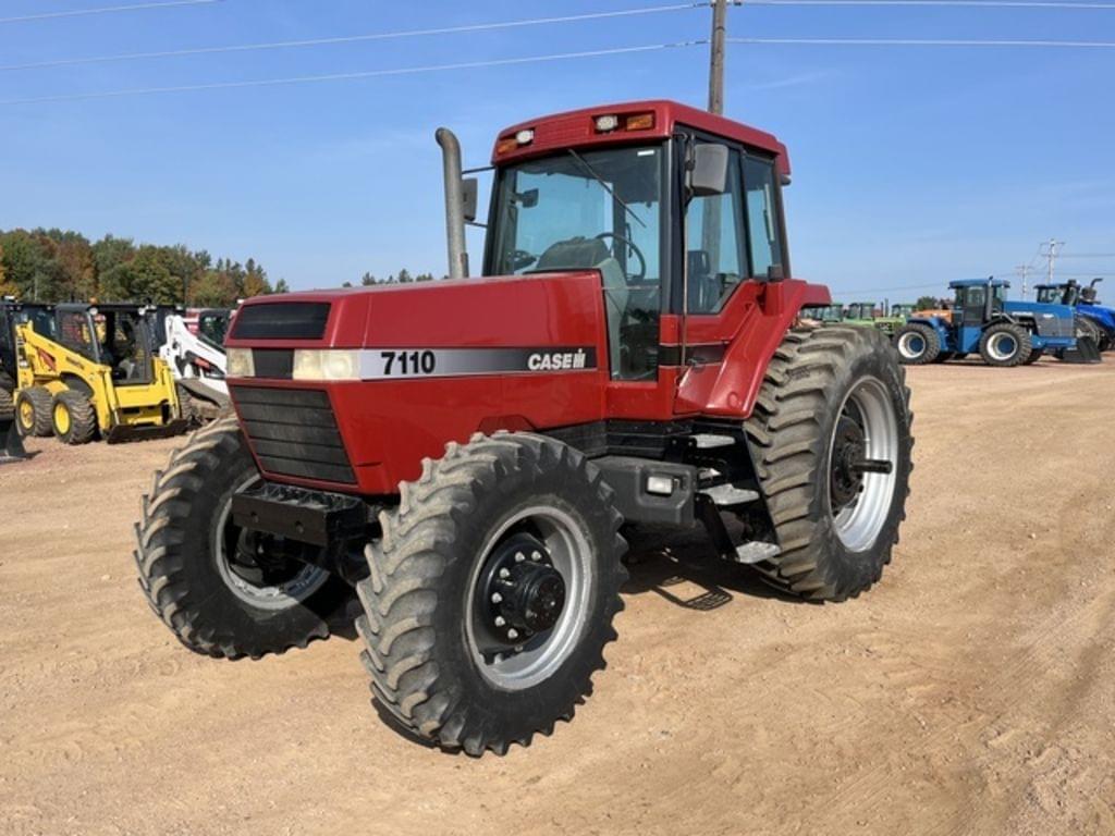 Image of Case IH 7110 Primary image