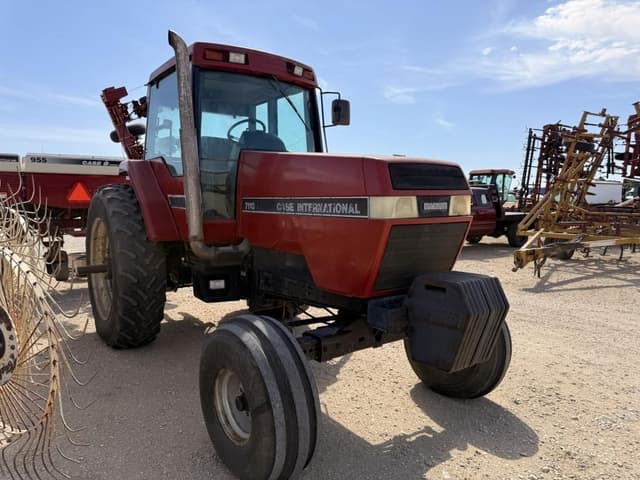 Image of Case IH 7110 equipment image 3