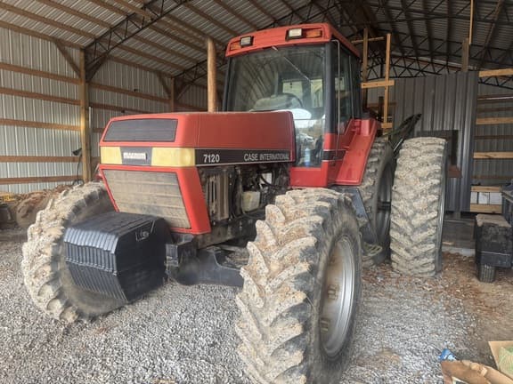 Image of Case IH 7120 equipment image 2