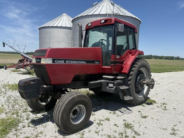 Image of Case IH 7120 equipment image 1