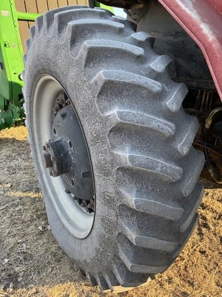 Image of Case IH 7120 equipment image 4