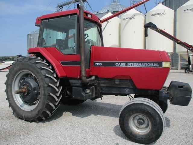 Image of Case IH 7130 equipment image 1