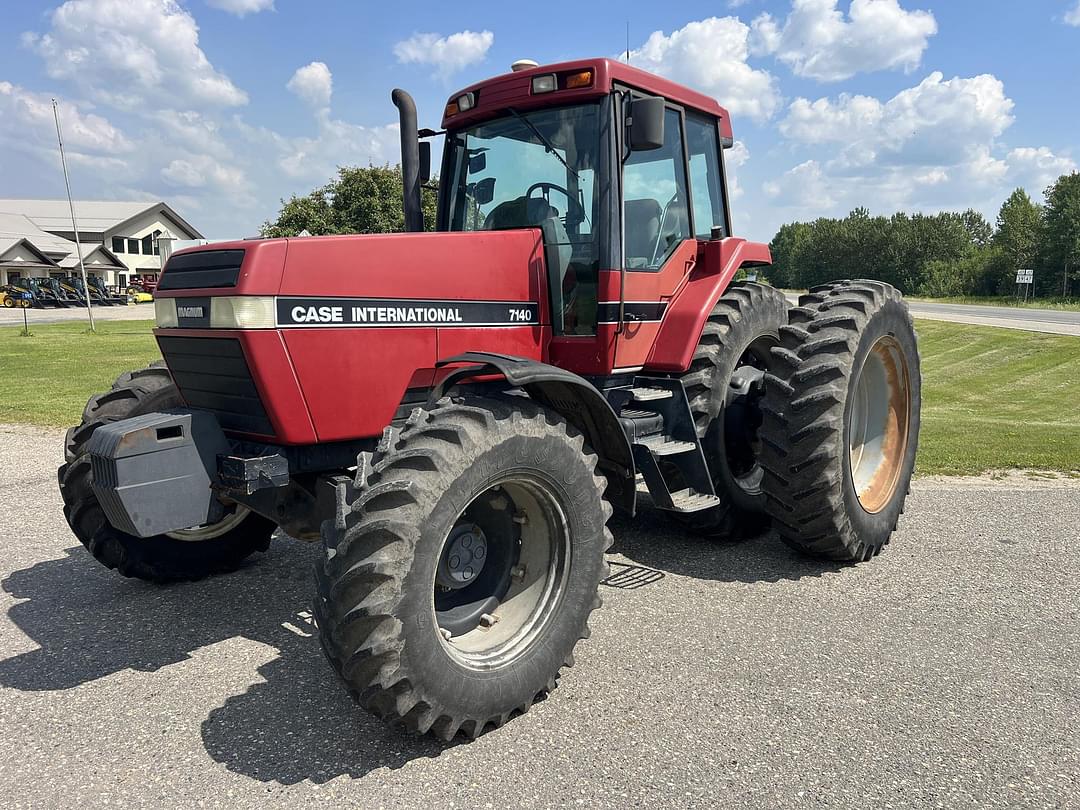 Image of Case IH 7140 Primary image