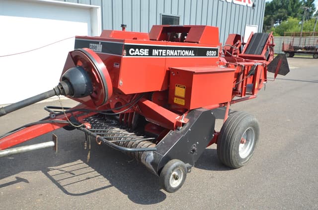 Image of Case IH 8520 equipment image 1
