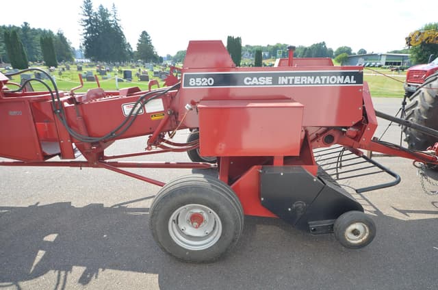 Image of Case IH 8520 equipment image 4