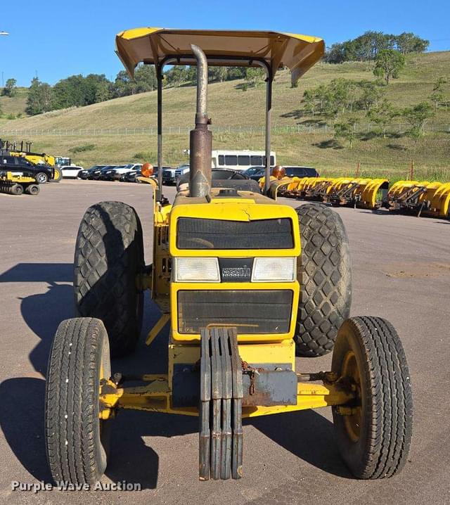 Image of Case IH 595 equipment image 1