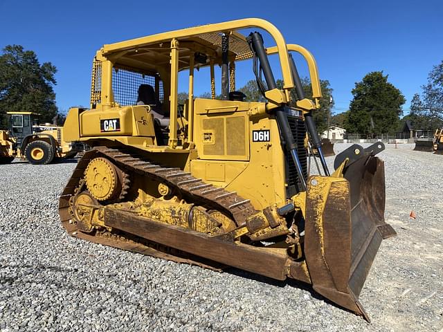 Image of Caterpillar D6H LGP equipment image 3