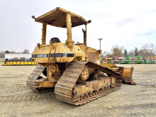 Image of Caterpillar D4H-LGP equipment image 4